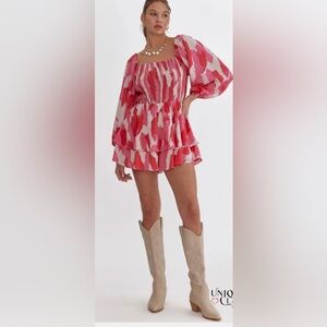 Entro Joni Tiered Long Sleeve Romper. Size M EUC.